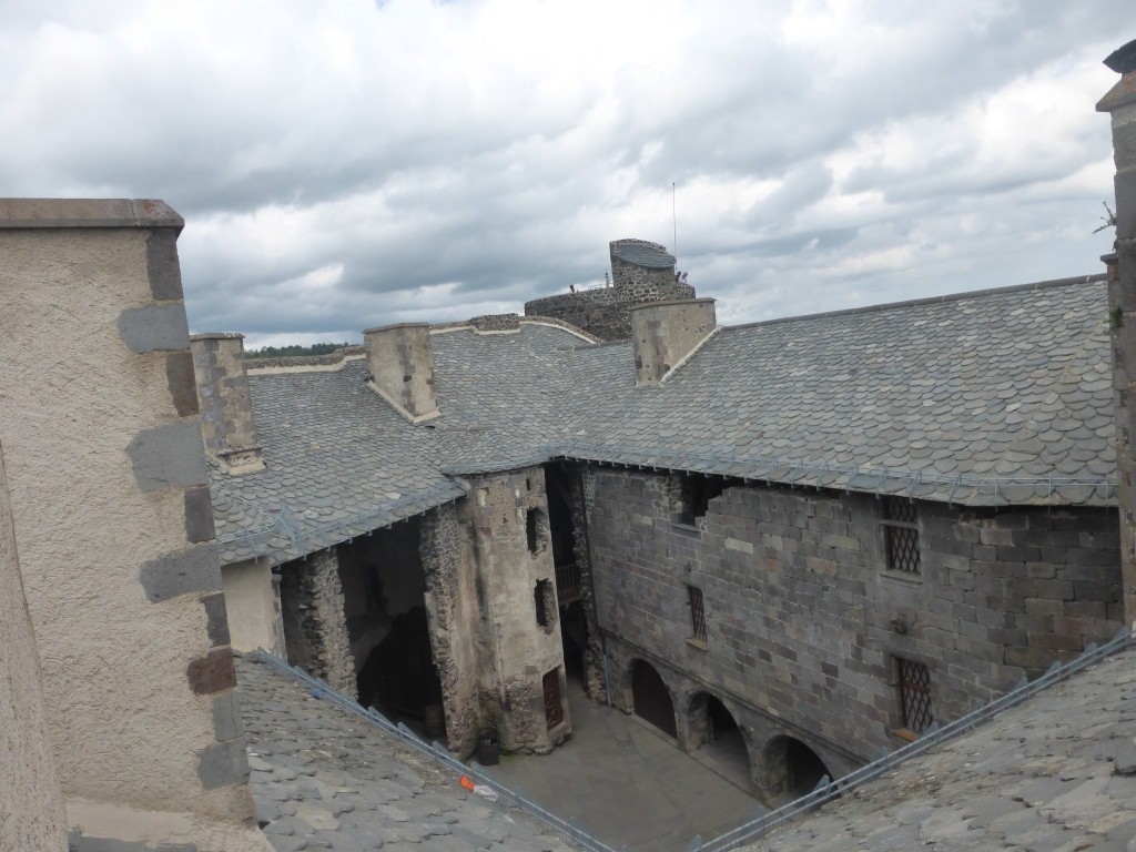 2024 r7 we auvergne murol 24 26 mai 167 