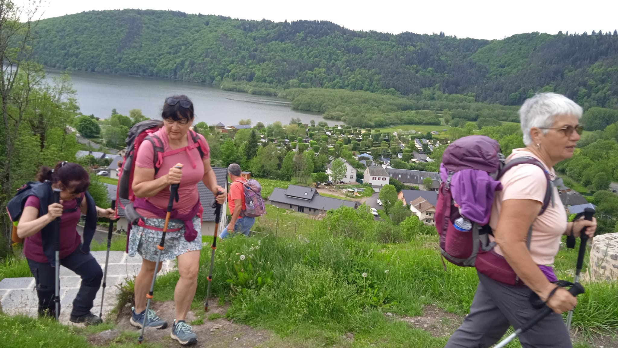 2024 r7 we auvergne murol 24 26 mai 188 