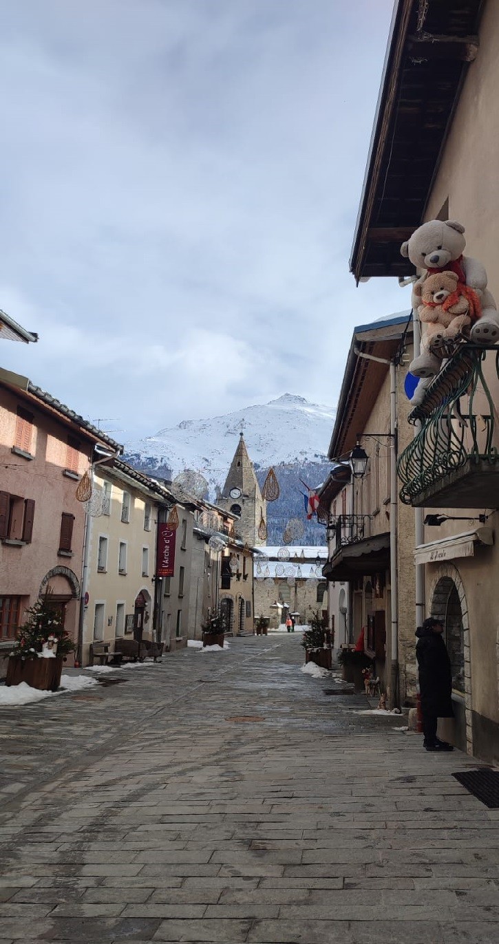 2025 h1 we aussois 1 2 fevrier 105 